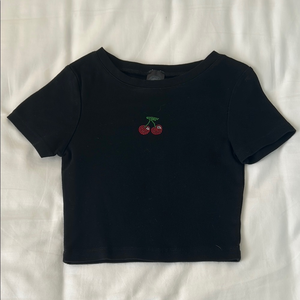 PacSun Short Sleeve Cropped Baby Tee for Teens/Tween Girls, Black, Cherry, Fruit